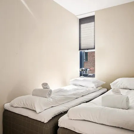 Lägenhet Downtown Modern - Two Bedrooms! *