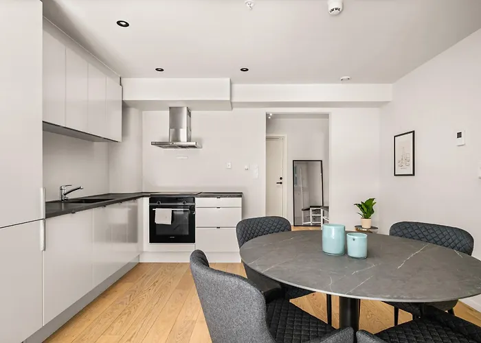 Downtown Modern - Two Bedrooms! Appartamento